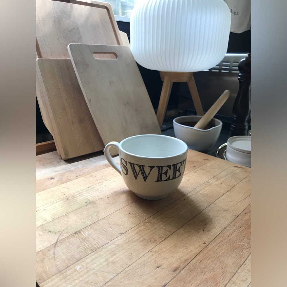 Sir/Madam Endearment Sweetie Grand Cup Large Hygge Mug in Black, Cream and Gold